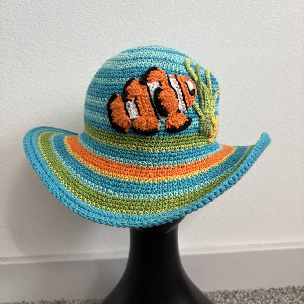 Day Lee Design for San Diego Hat Co Kids Hat 3-6 Yrs Hand Crocheted Nemo Fish
